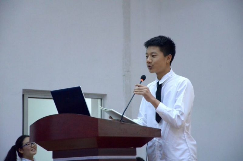 段冰.jpg 段冰.jpg