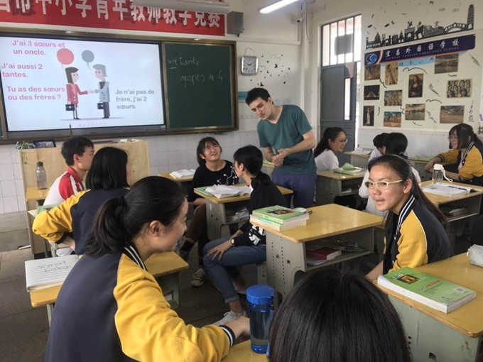 三大外教上课_副本.jpg 三大外教上课_副本.jpg