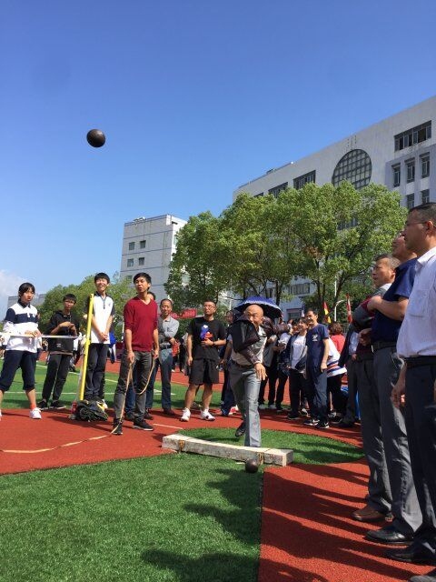 铅球5.jpg